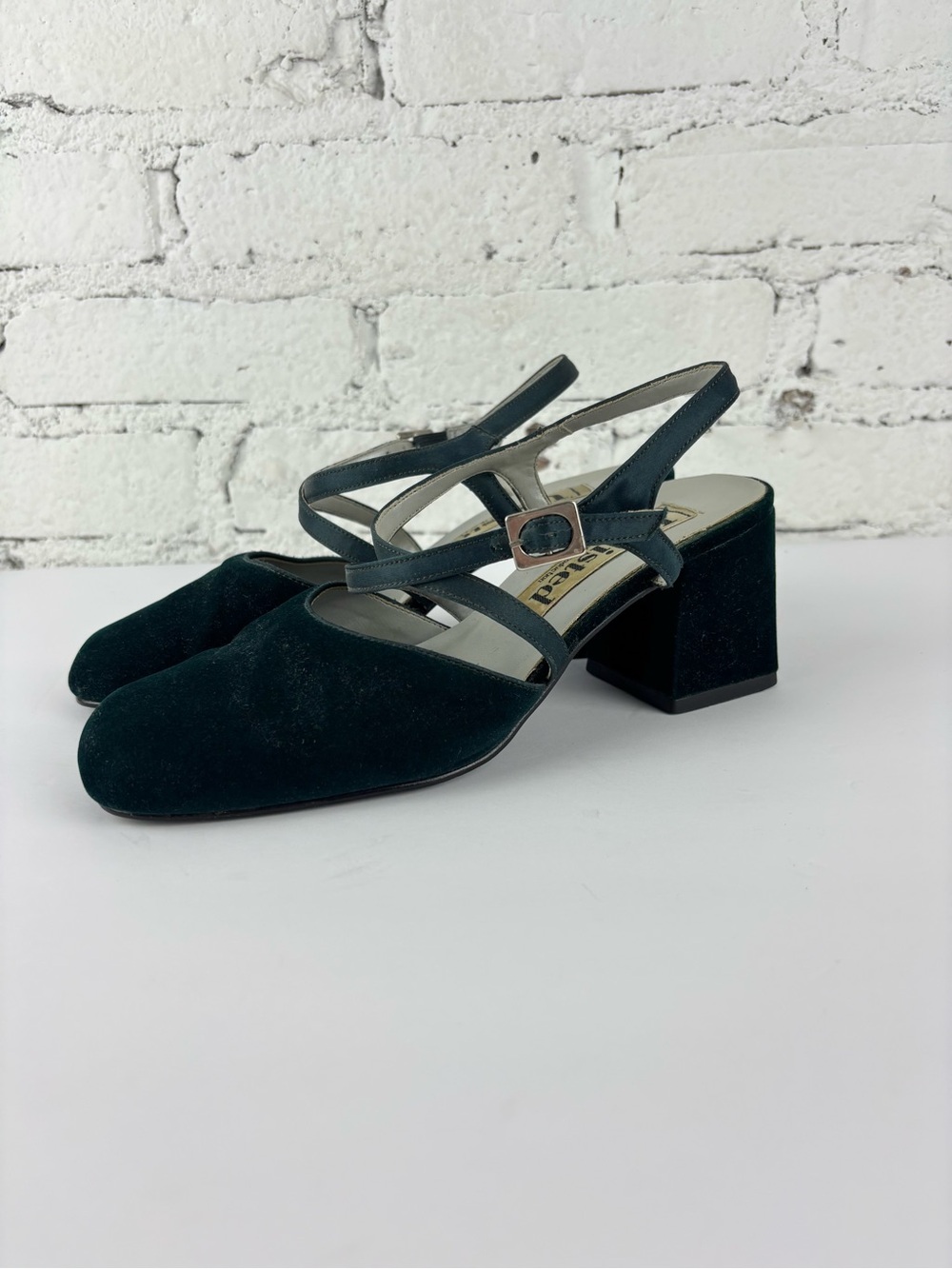 Vintage Unlisted Dark Green Velvet Cross-Strap Block Heel Slingbacks